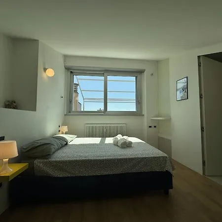 Appartement Scalabrini46 - A Due Passi Dalla Stazione