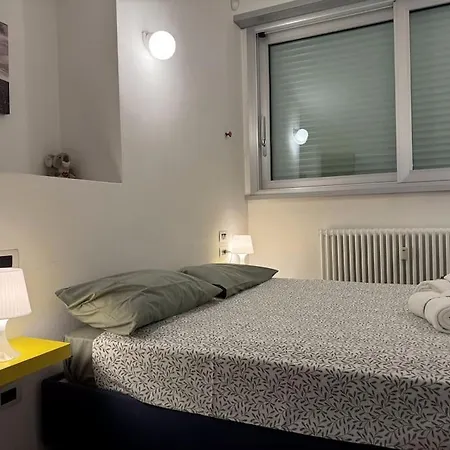 Appartement Scalabrini46 - A Due Passi Dalla Stazione *